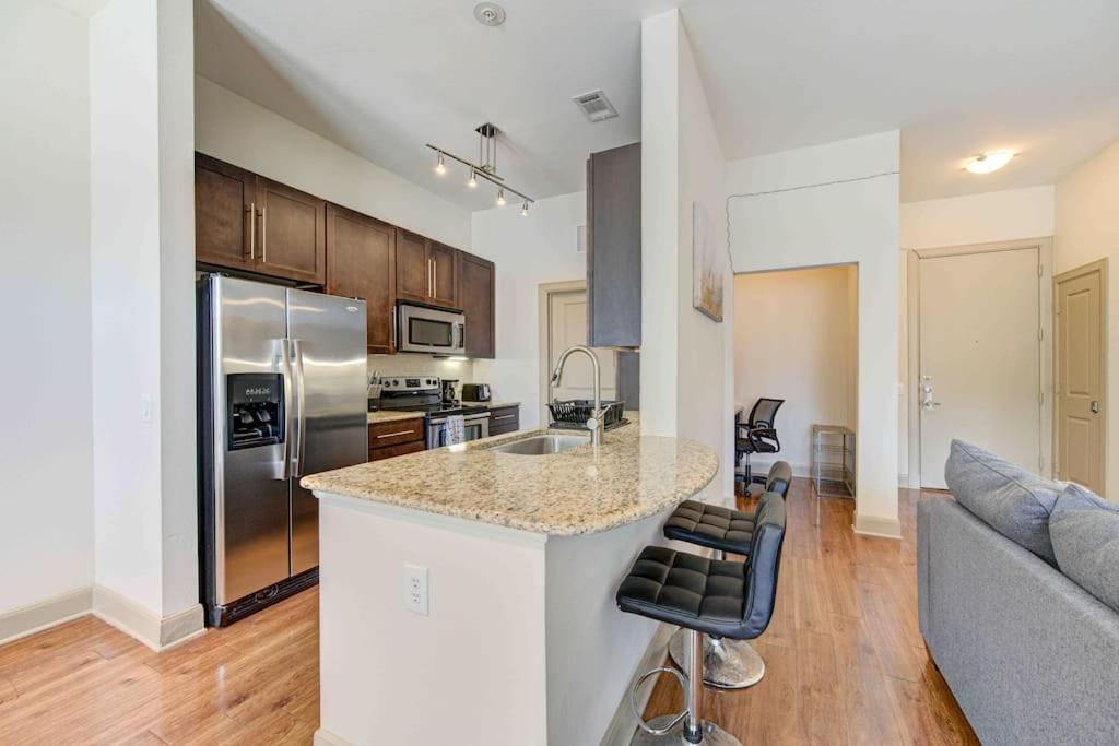 Cozy Apt Nrg Pool,Wi-Fi, Free Parking, Petsok! Houston Extérieur photo