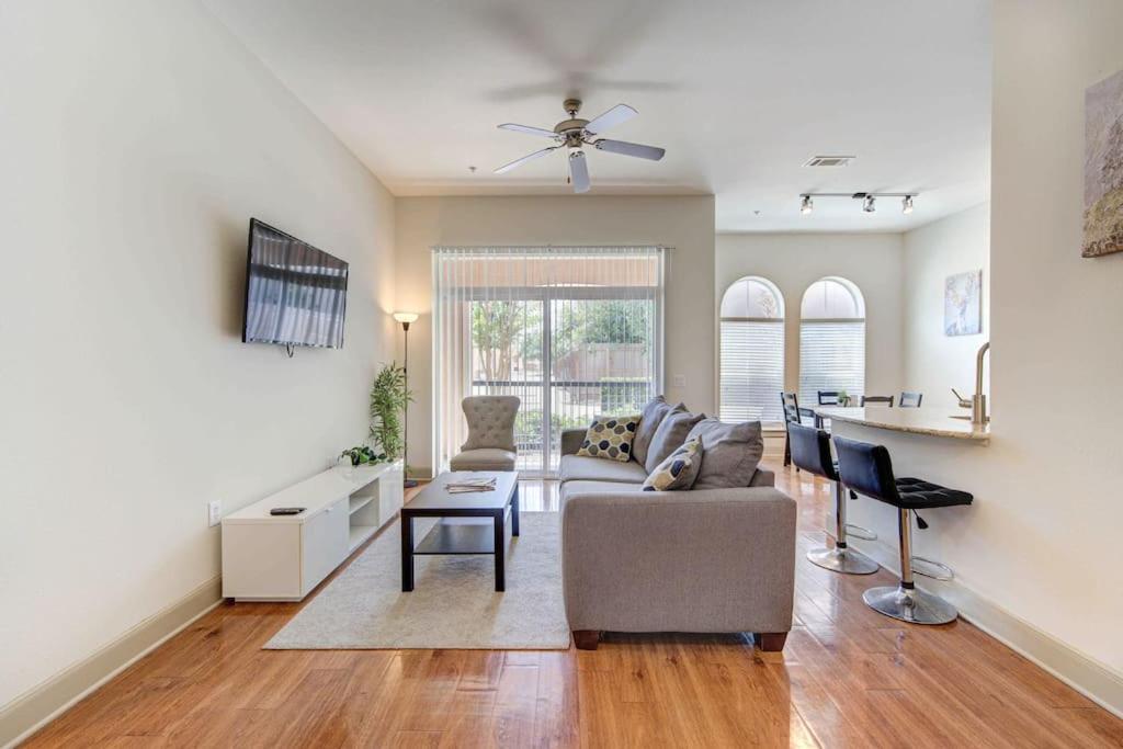 Cozy Apt Nrg Pool,Wi-Fi, Free Parking, Petsok! Houston Extérieur photo