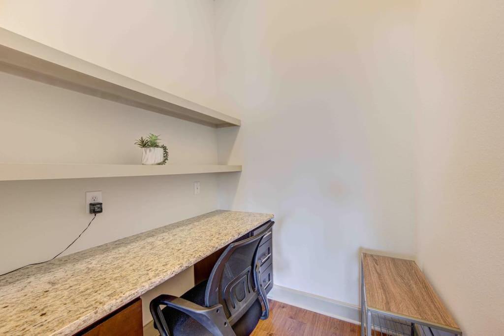 Cozy Apt Nrg Pool,Wi-Fi, Free Parking, Petsok! Houston Extérieur photo