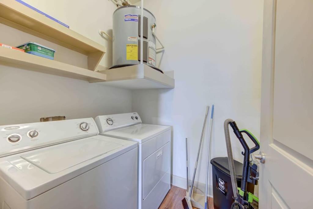 Cozy Apt Nrg Pool,Wi-Fi, Free Parking, Petsok! Houston Extérieur photo