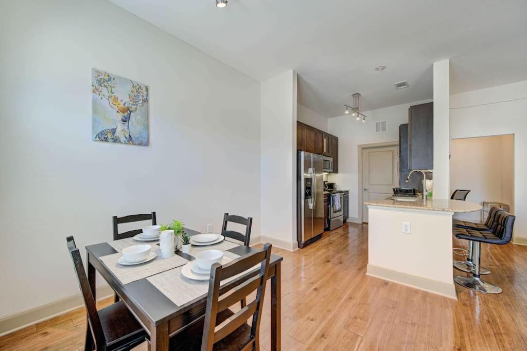 Cozy Apt Nrg Pool,Wi-Fi, Free Parking, Petsok! Houston Extérieur photo